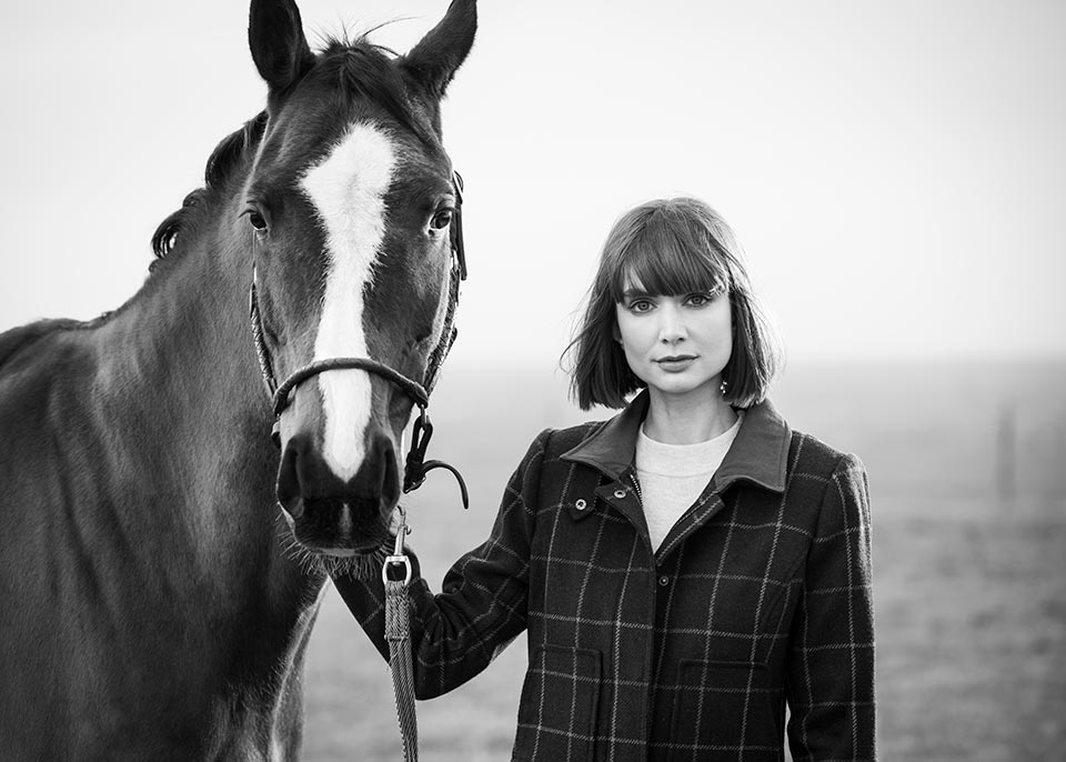 lifestyle-photography-woman-horse-advertising