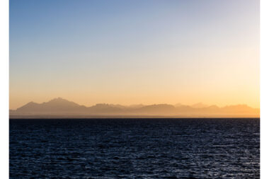 A beautiful sunset over the hills of Marsa Alam- lifestyle photography in Egypt by Richard Boll.